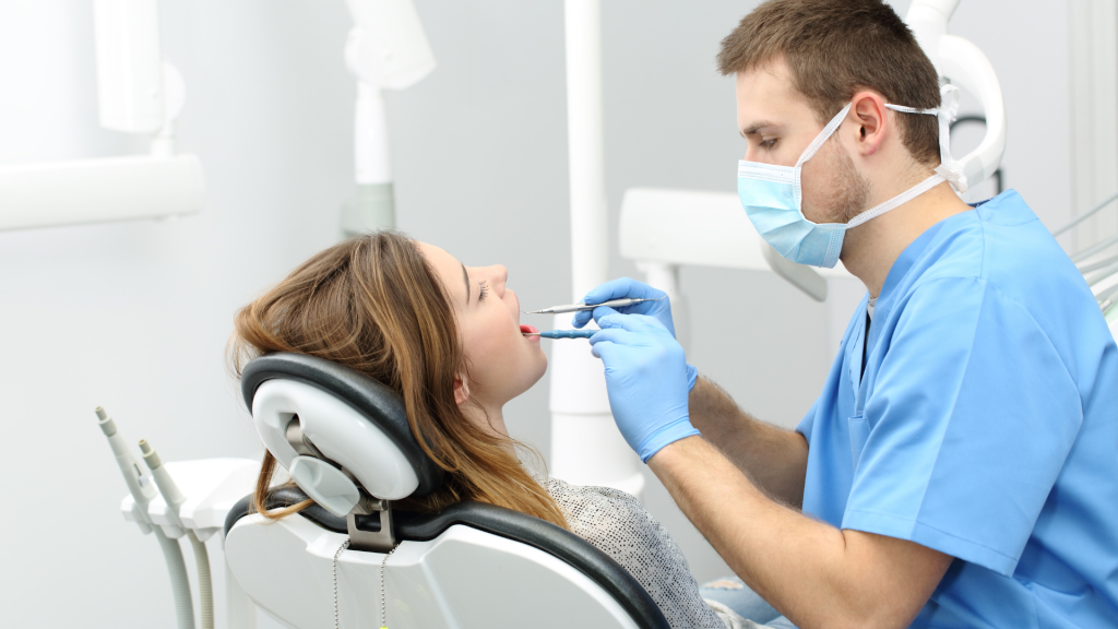 ¿Qué hacer si tienes miedo al dentista?